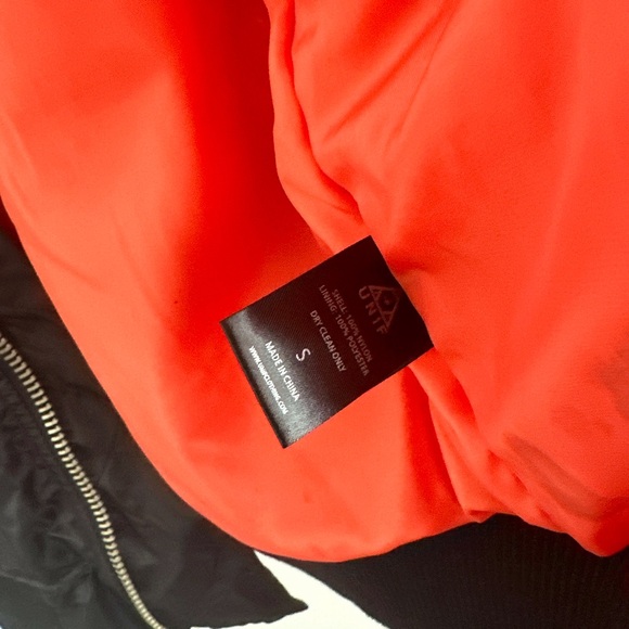 UNIF • JACKET - Picture 8 of 8